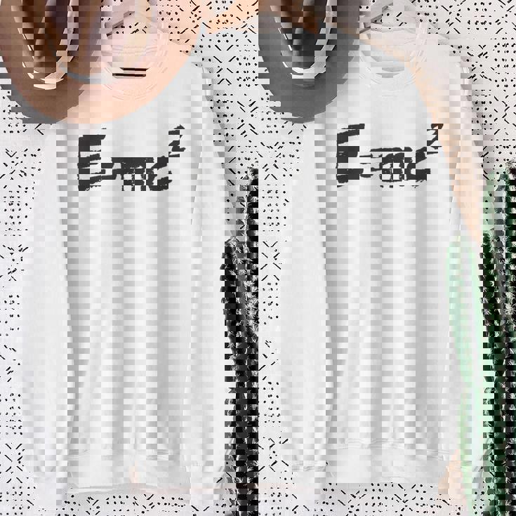 E Mc2 面白い 物理学 サイエンス シャツ エネルギー 質量光 速度 スウェットシャツ 年配の女性への贈り物