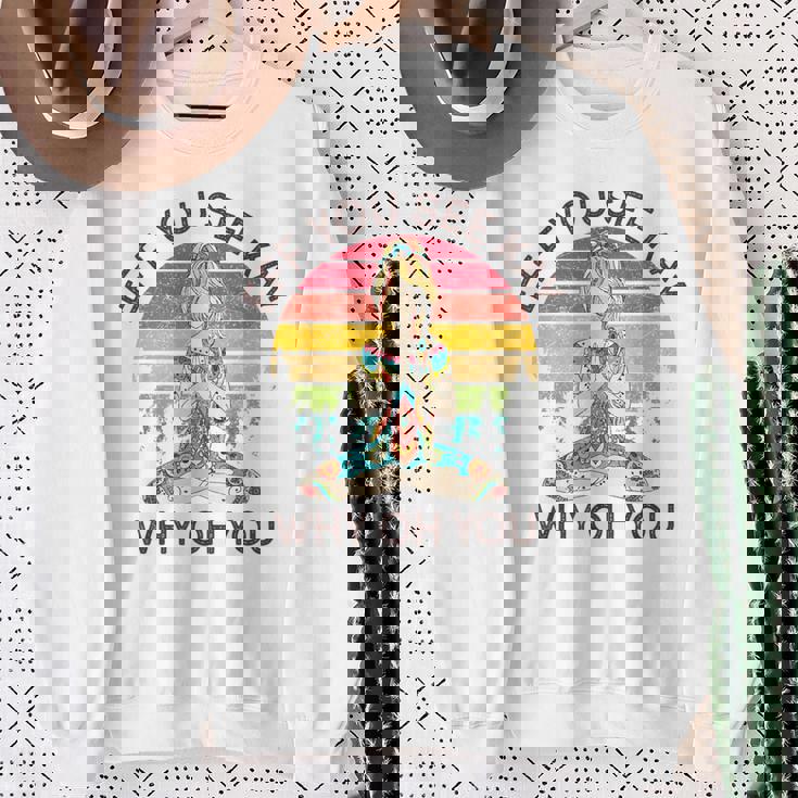 Eff Youee Kay Why Oh You レトロ サンセット タトゥーガール ヨガ スウェットシャツ 年配の女性への贈り物