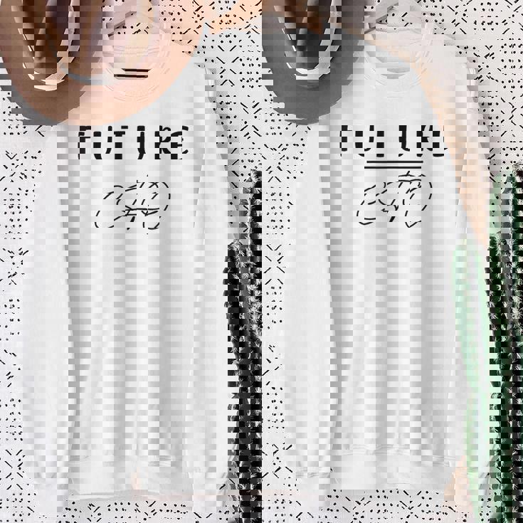 Future Cfo スウェットシャツ 年配の女性への贈り物