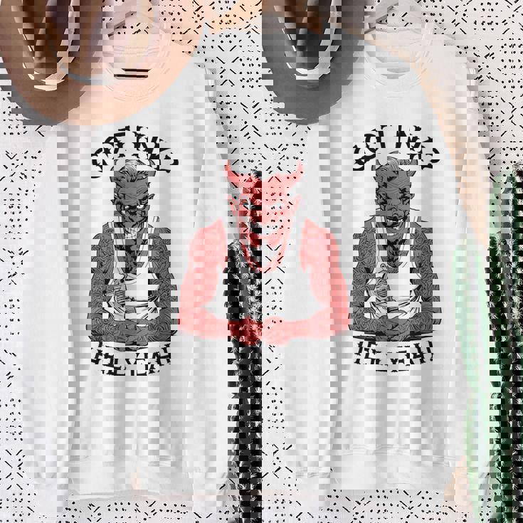 Got Ink Tattoo Devil Hell Yeah Inked Tattooist スウェットシャツ 年配の女性への贈り物