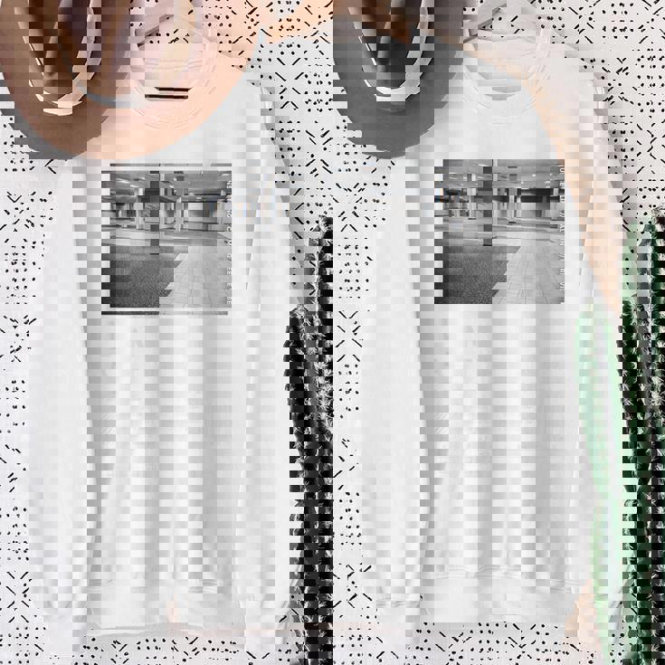 Liminalpaces バックプリントaporwave バックルーム パステルゴス スウェットシャツ 年配の女性への贈り物