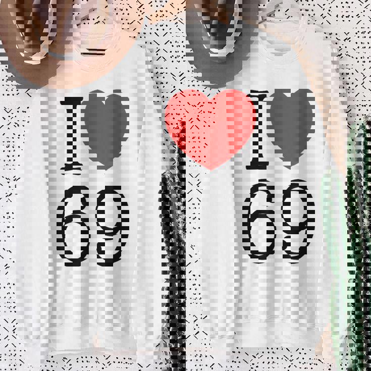 I Love 69 ファニーtシャツ スウェットシャツ 年配の女性への贈り物