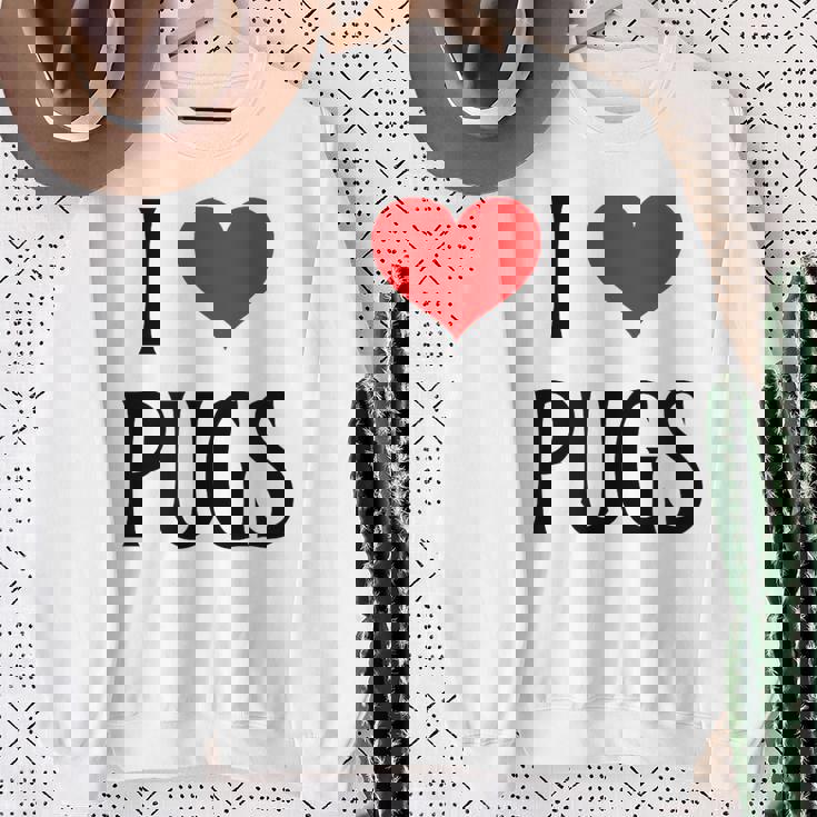 I Love Pugs I Heart Pugs Dog Lover Pet Puppy Dog Pug スウェットシャツ 年配の女性への贈り物