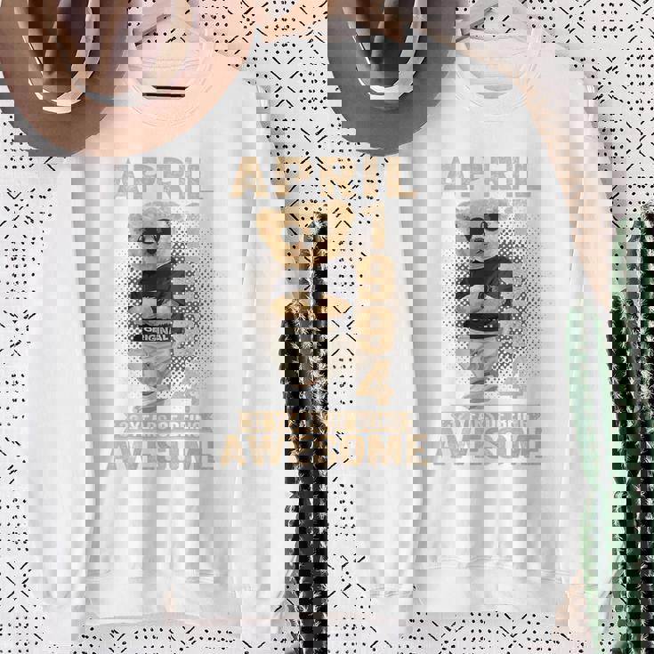 On Back 1994年4月 32歳の誕生日 32歳 テディベア スウェットシャツ 年配の女性への贈り物