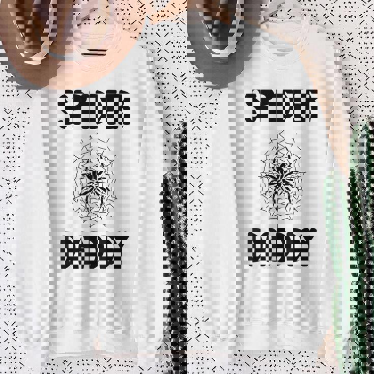 Small Cutepider Man Quotepider Daddy スウェットシャツ 年配の女性への贈り物