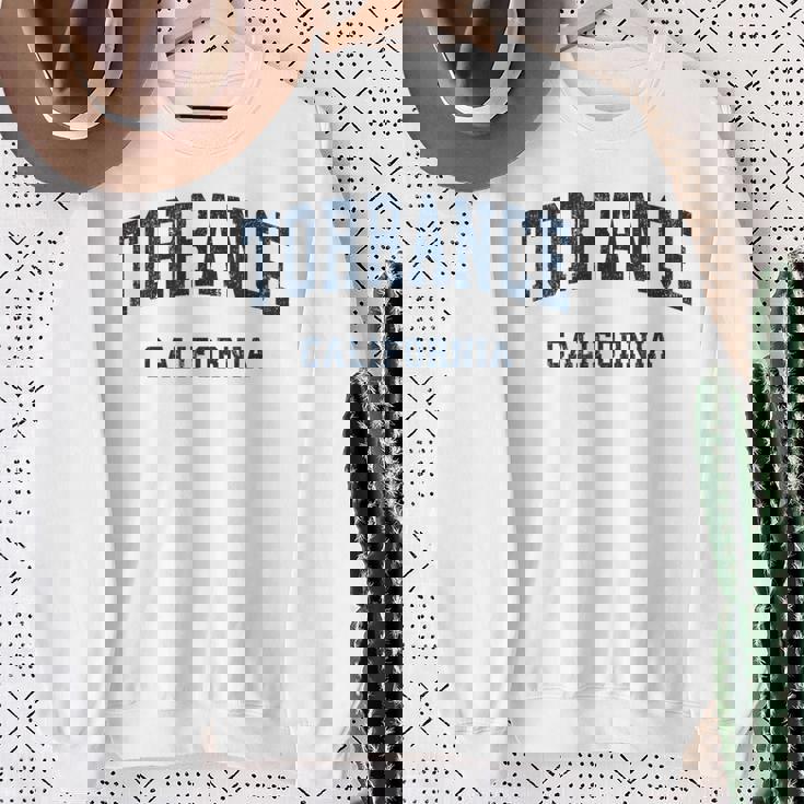 Torrance California Ca ビンテージ アスレチック スポーツデザイン スウェットシャツ 年配の女性への贈り物