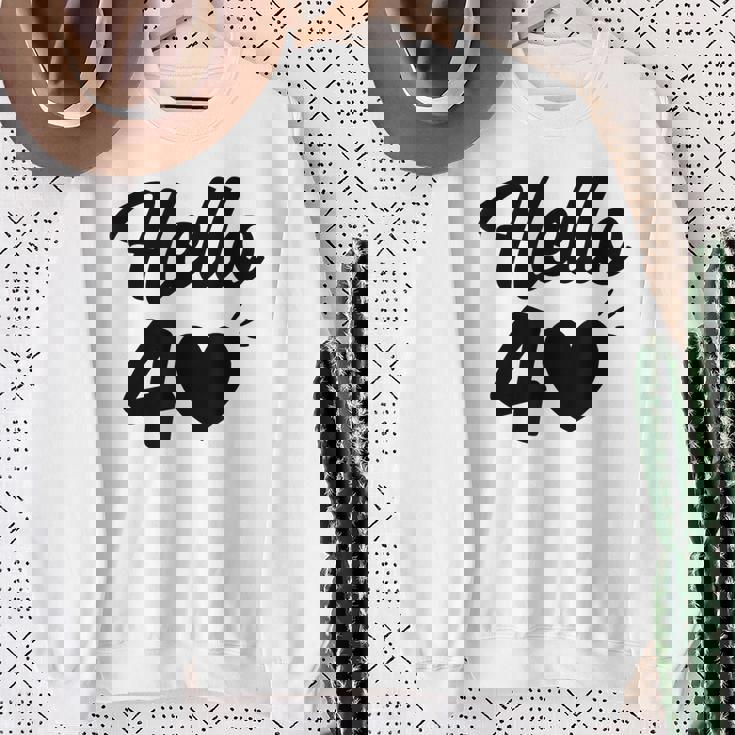 こんにちは40歳 40歳 40歳 誕生日 四十歳 母 スウェットシャツ 年配の女性への贈り物