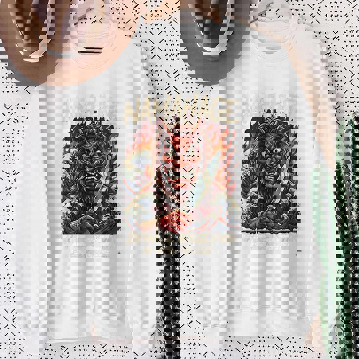 なまはげ 日本のブギーマン 、民話 妖怪 鬼 デーモン 波のアート スウェットシャツ 年配の女性への贈り物