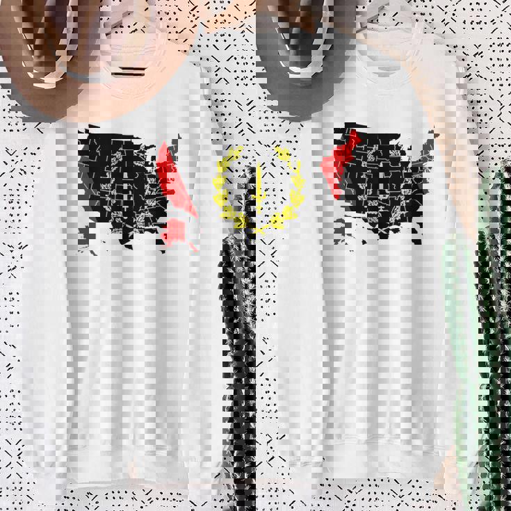 アメリカアフリカ ヘリテージフラッグ アメリカンブラック ヘリテージフラッグ スウェットシャツ 年配の女性への贈り物