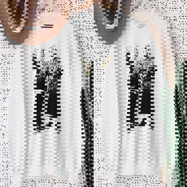 インセイン・クラウン・ポッセ スウェットシャツ 年配の女性への贈り物