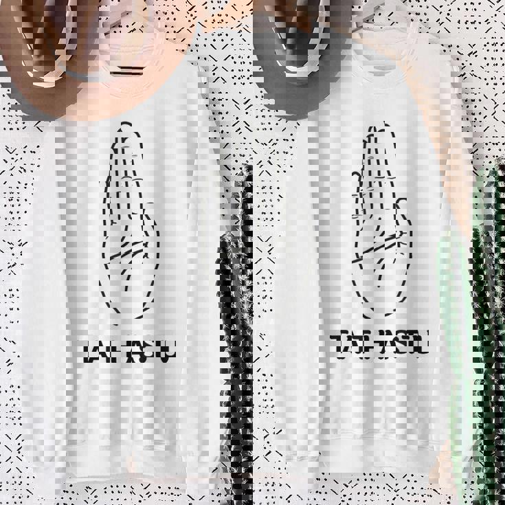 インドのサンスクリット語タタストゥデザイン スウェットシャツ 年配の女性への贈り物