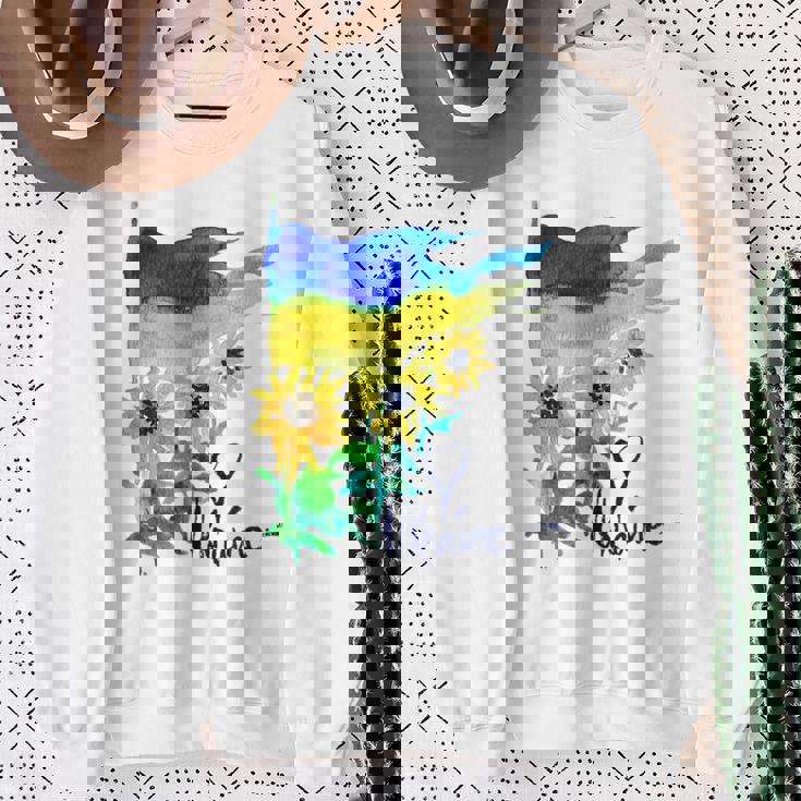 ウクライナ国旗 ひまわりの愛 ウクライナの強い服 スウェットシャツ 年配の女性への贈り物