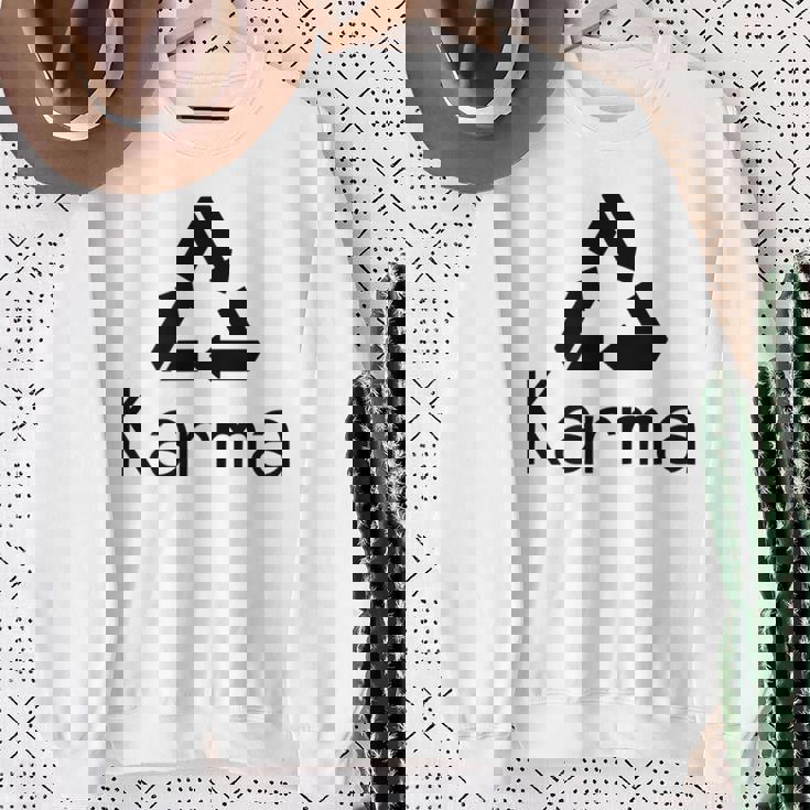 カルマ スウェットシャツ 年配の女性への贈り物