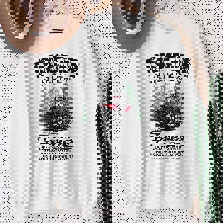 トラクター トラクター トラクター 農家 農業 スウェットシャツ 年配の女性への贈り物