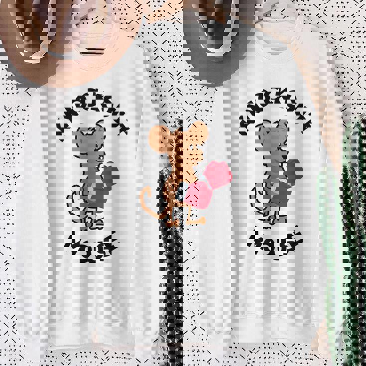 ノックアウトマウス 面白い科学、微生物学、面白い遺伝学 スウェットシャツ 年配の女性への贈り物