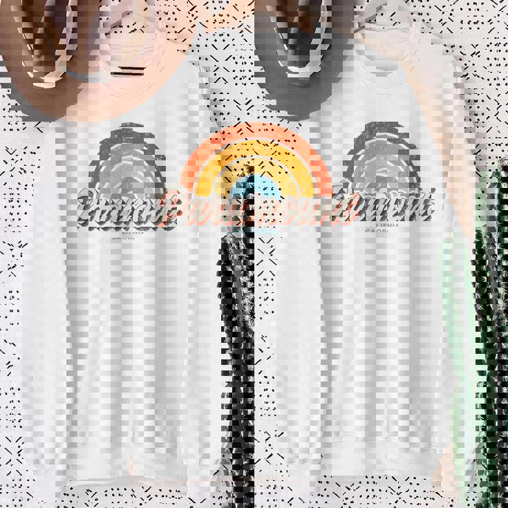 パラマウント カリフォルニア Ca ヴィンテージ レインボー レトロ 70年代 スウェットシャツ 年配の女性への贈り物