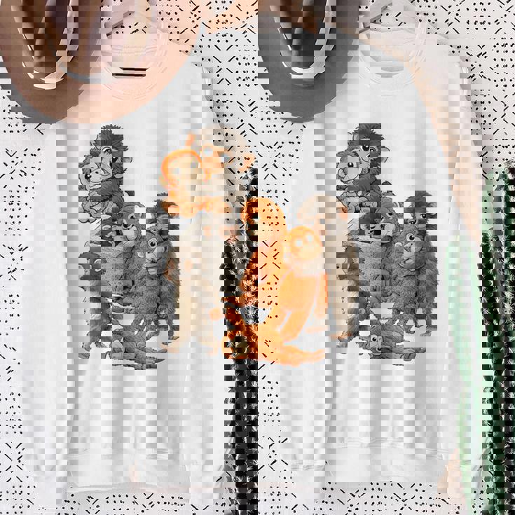 パンチ君 かわいい ポーズ 捨てられた ニホンザル モンキー パンチ スウェットシャツ 年配の女性への贈り物