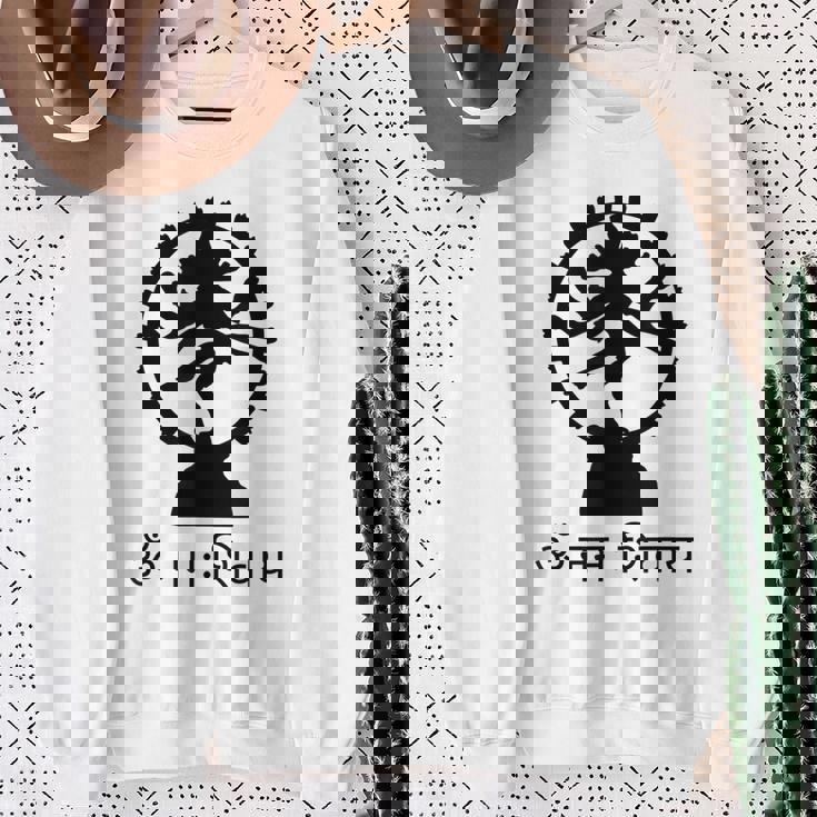 ロードシヴァ ヒンズー教 ゴッドオーム マントラ サンスクリット ヨガ スウェットシャツ 年配の女性への贈り物