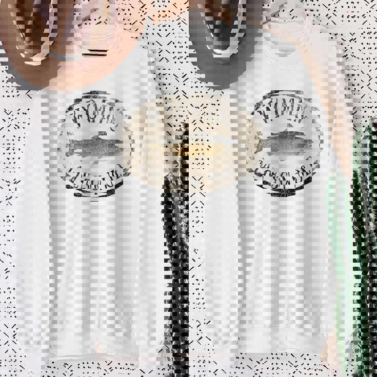 ワイオミング ジャクソン ホール トラウト 魚 フライフィッシング ビンテージ スウェットシャツ 年配の女性への贈り物