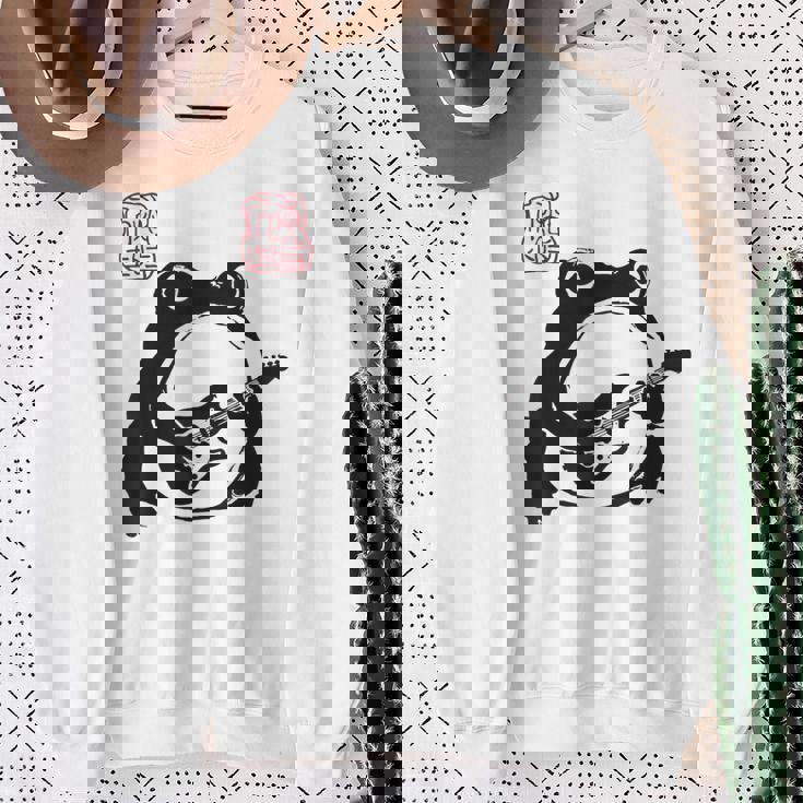 不機嫌そうなカエル 面白い ギター ロックミュージック アニメ 日本語 スウェットシャツ 年配の女性への贈り物