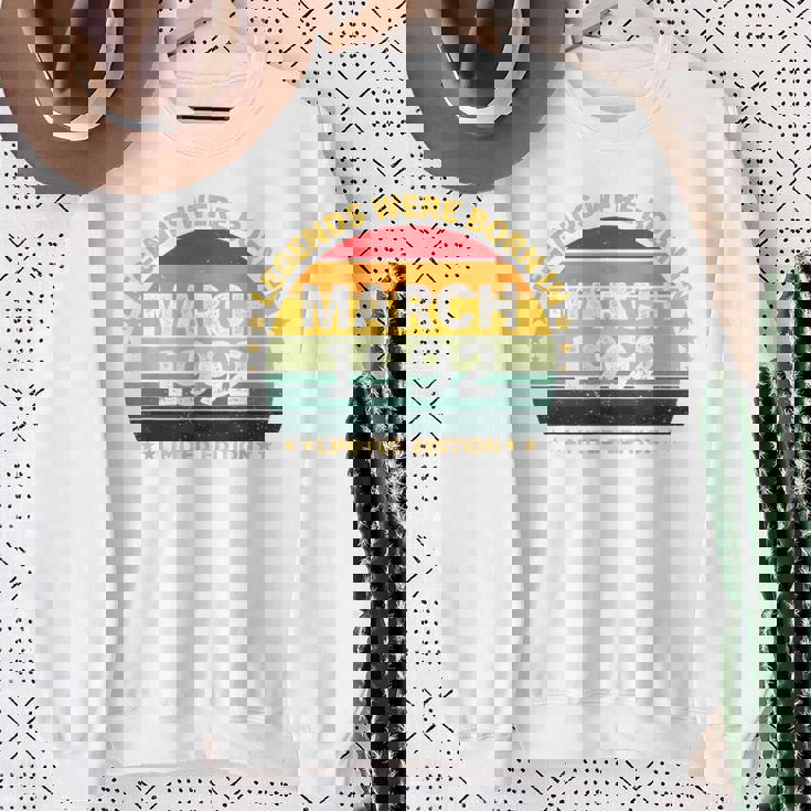 伝説は1992年3月に誕生した 34歳の誕生日 スウェットシャツ 年配の女性への贈り物