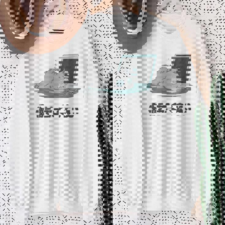 働きたくない 疲れた 寝ている ねこ ネコ 猫好き おもしろ ギャグ ネタ 動物好き 面白い 可愛い 猫 スウェットシャツ 年配の女性への贈り物