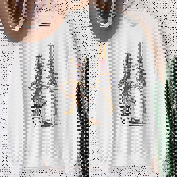 古代エジプトファラオ ツタンカーメン ツタンカーメン王 スウェットシャツ 年配の女性への贈り物