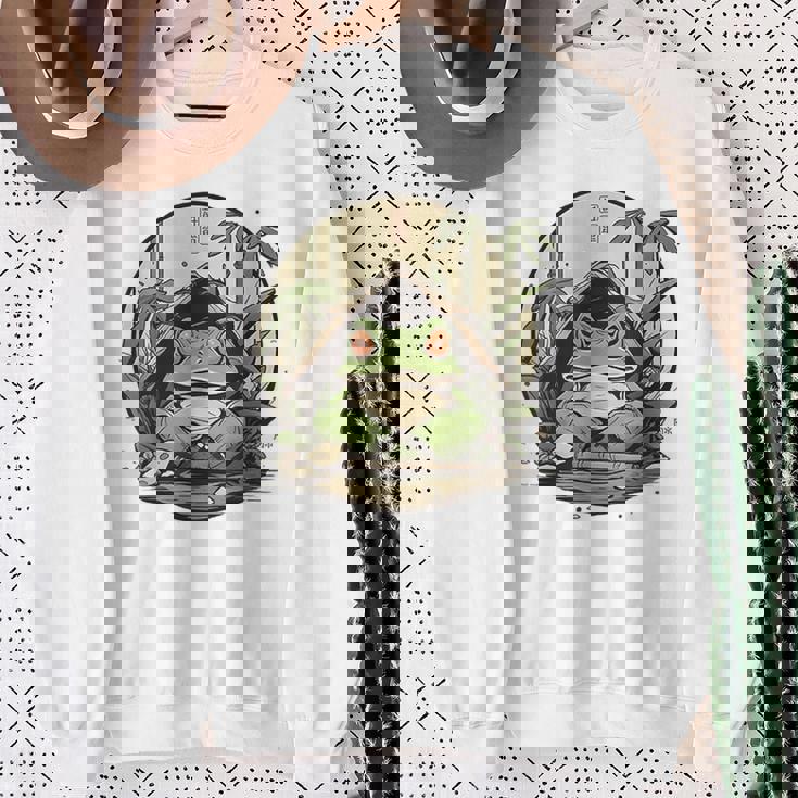 日本の不機嫌なカエル浮世絵 アニメ 日本アート スウェットシャツ 年配の女性への贈り物