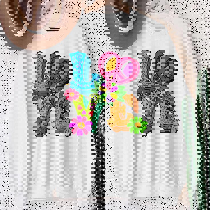 明るくカラフルな愛と平和 ピースサイン フラワートップ スウェットシャツ 年配の女性への贈り物