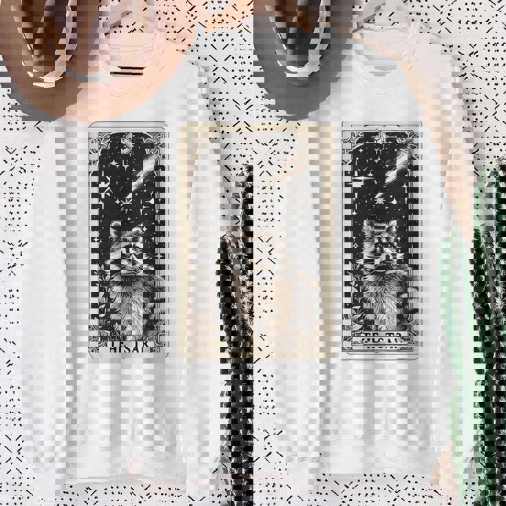 星のタロットカード アライグマ 占星術 神秘的なアライグマ スウェットシャツ 年配の女性への贈り物