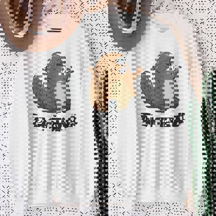 面白いビーバー分隊チームビーバー スウェットシャツ 年配の女性への贈り物