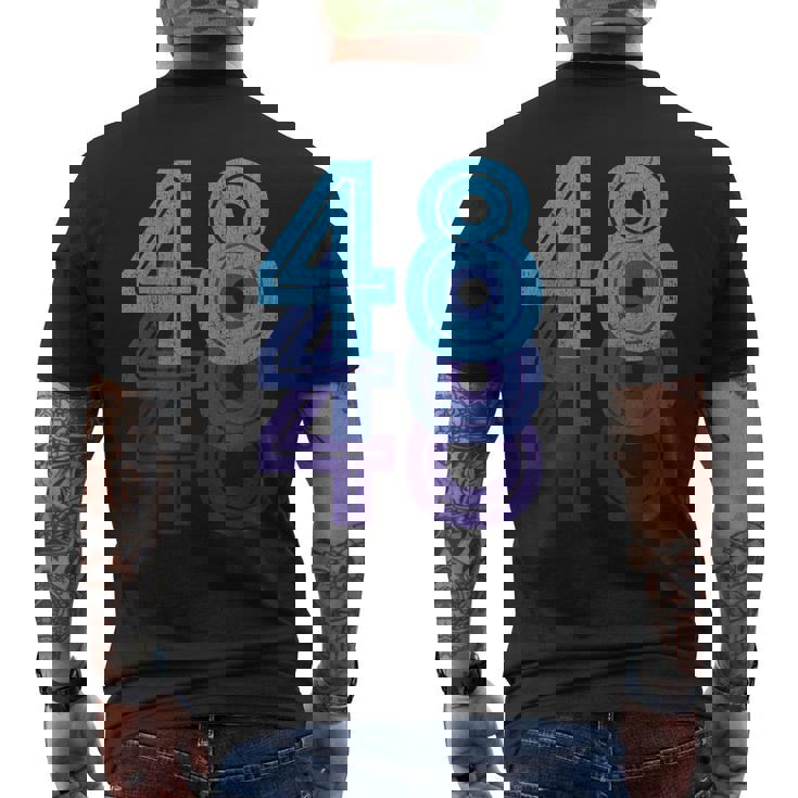 48ラッキーナンバー48歳の誕生日のスポーツチーム メンズTシャツ バックプリント