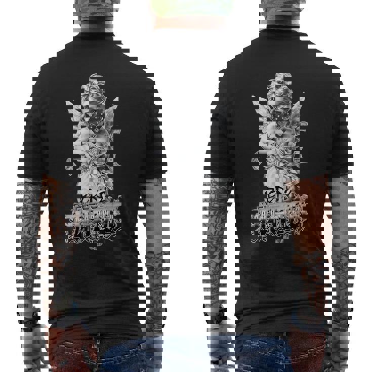 Born To Hustle タトゥーアート チカーノ・ギャングスター・エンジェル・パヤソ メンズTシャツ バックプリント