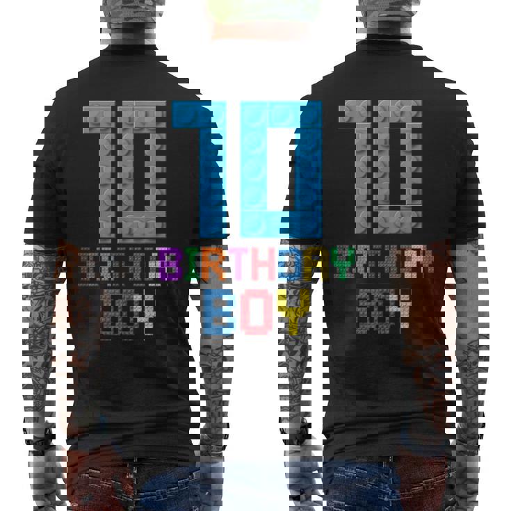 Building Bricks 10歳の誕生日 男の子 10年 マスタービルダー メンズTシャツ バックプリント