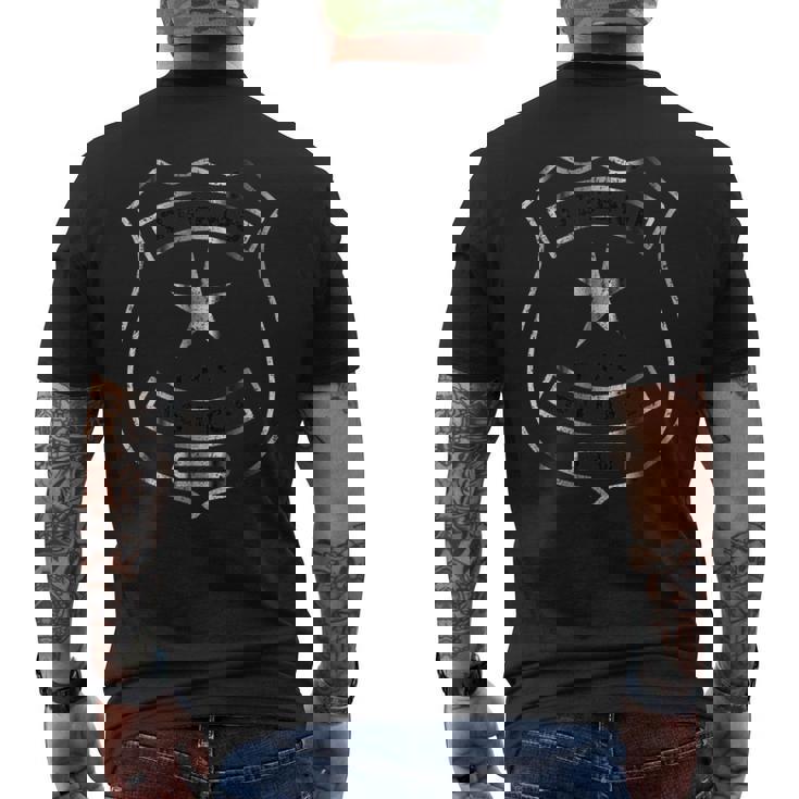 Distressed Defend The Police バッジ 1103 メンズTシャツ バックプリント