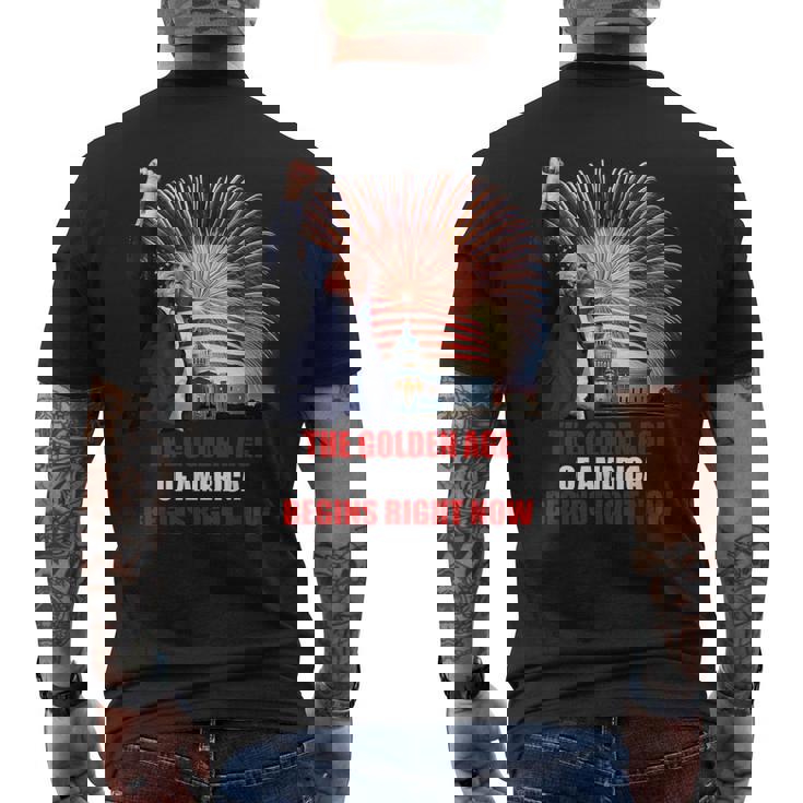The Golden Age Of America Begins – Trump Inaugurationpeech メンズTシャツ バックプリント