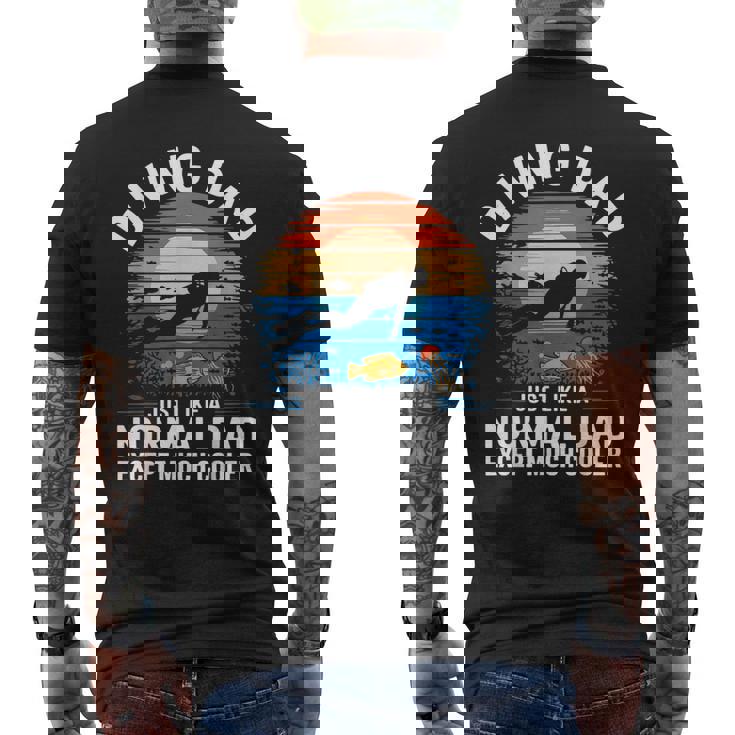 Immersioniubacquee Dad Humor Novelty Daddy cuba Diver T-shirt da uomo con stampa posteriore