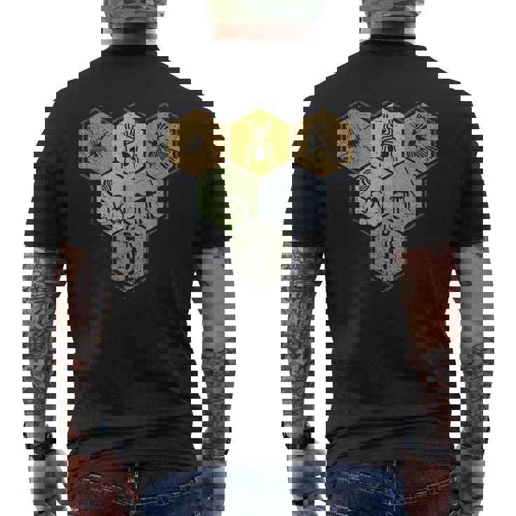 Nazca Linesナスカラインズ レトロなクモ 猿 宇宙人 鳥 六角形 メンズTシャツ バックプリント