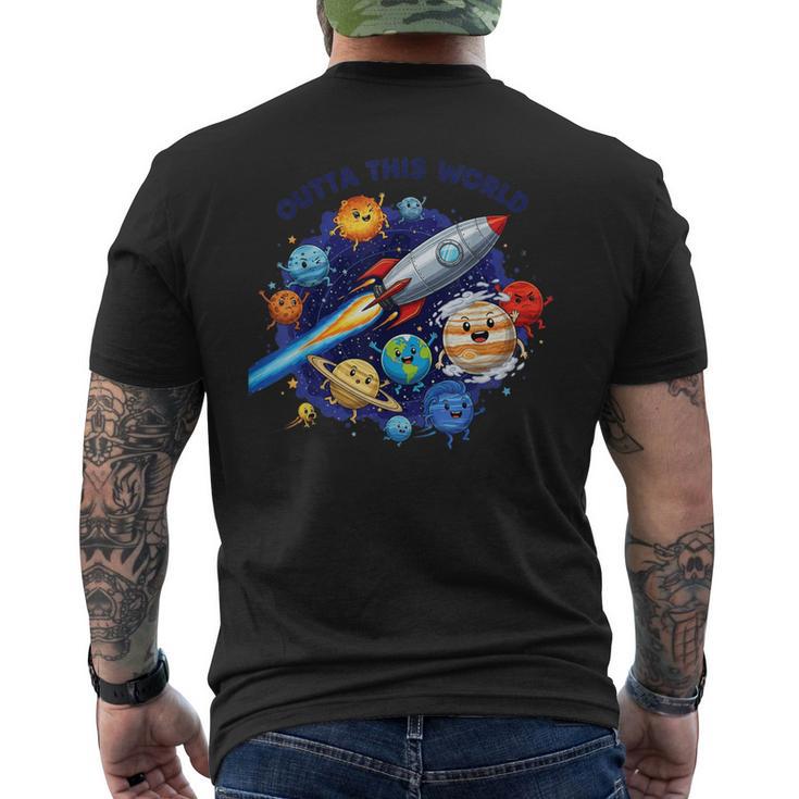 Outta This World かわいい惑星宇宙好き、宇宙飛行士銀河 メンズTシャツ バックプリント