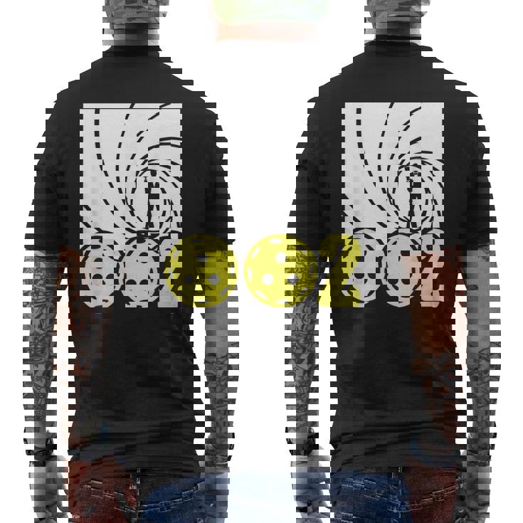 Pickleball 002 スパイパロディ 面白いピックルボールパドルプレーヤー メンズTシャツ バックプリント