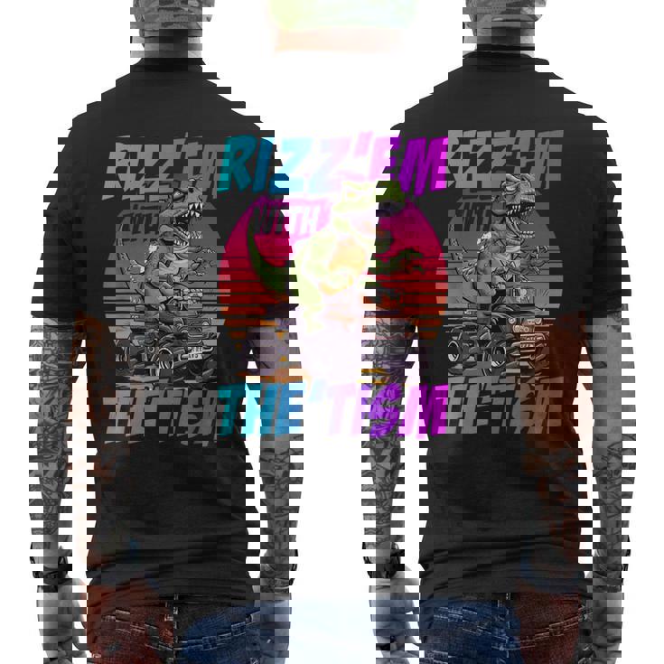 Rizz 'Em With The Tism 恐竜 T-Rex Meme Autism メンズTシャツ バックプリント