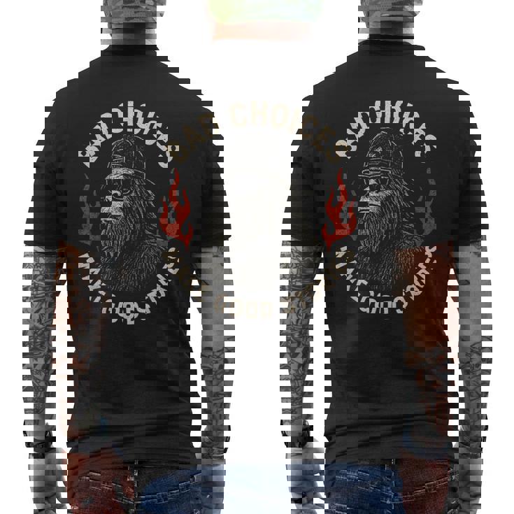 Sasquatch Bad Choices Make Goodtories 面白い 皮肉 メンズTシャツ バックプリント