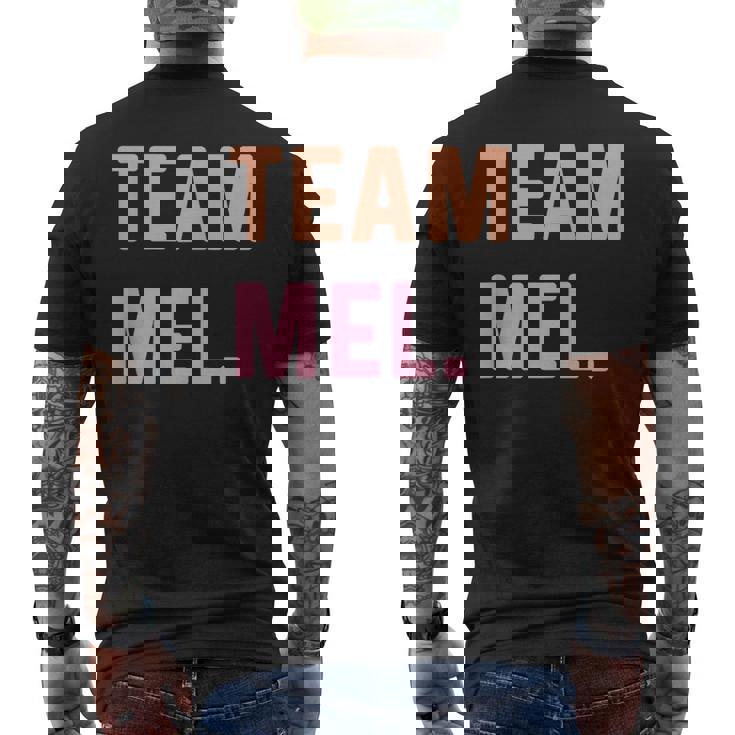 Team Mel 名前 メンズTシャツ バックプリント