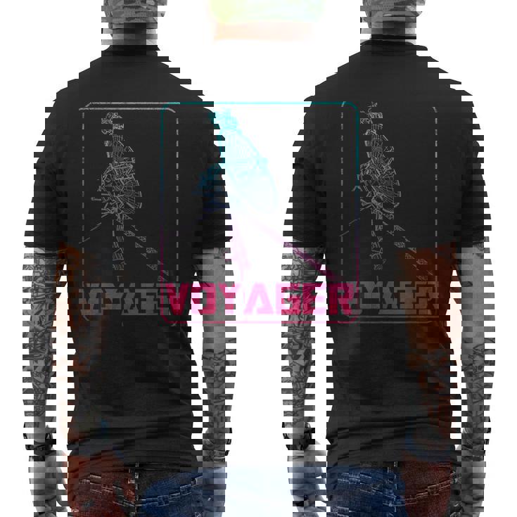 Voyager 宇宙探査機 宇宙船 太陽系 天文学 メンズTシャツ バックプリント