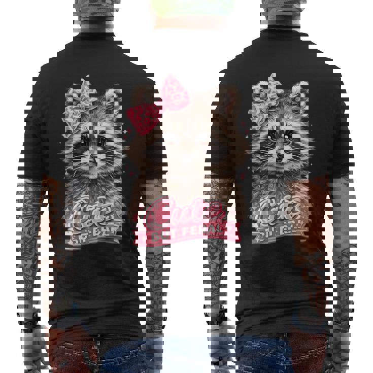 かわいいけど野生的な面白いアライグマの弓ミームかわいい動物のユーモア 長袖tシャツ メンズTシャツ バックプリント