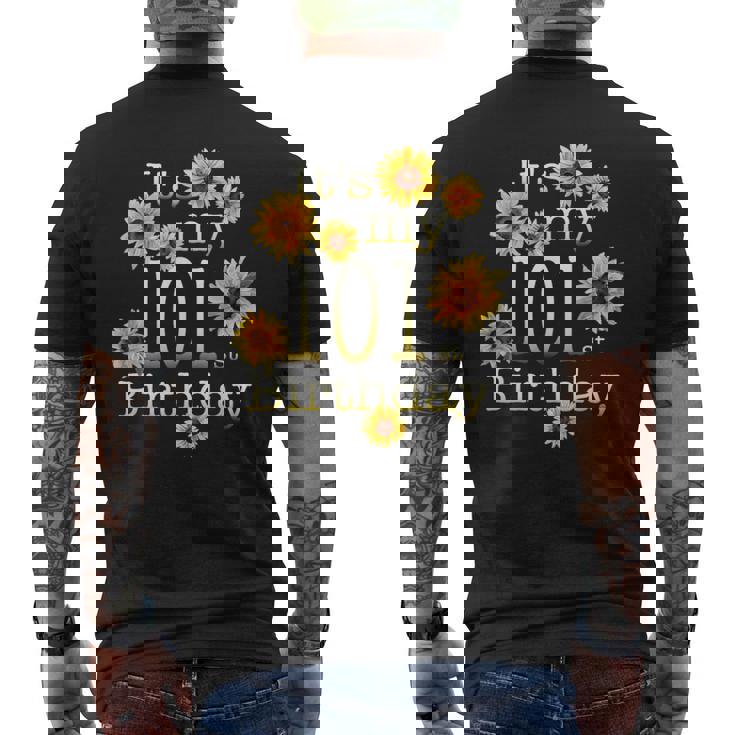 かわいいひまわり その私の101歳の誕生日 101歳の誕生日 メンズTシャツ バックプリント