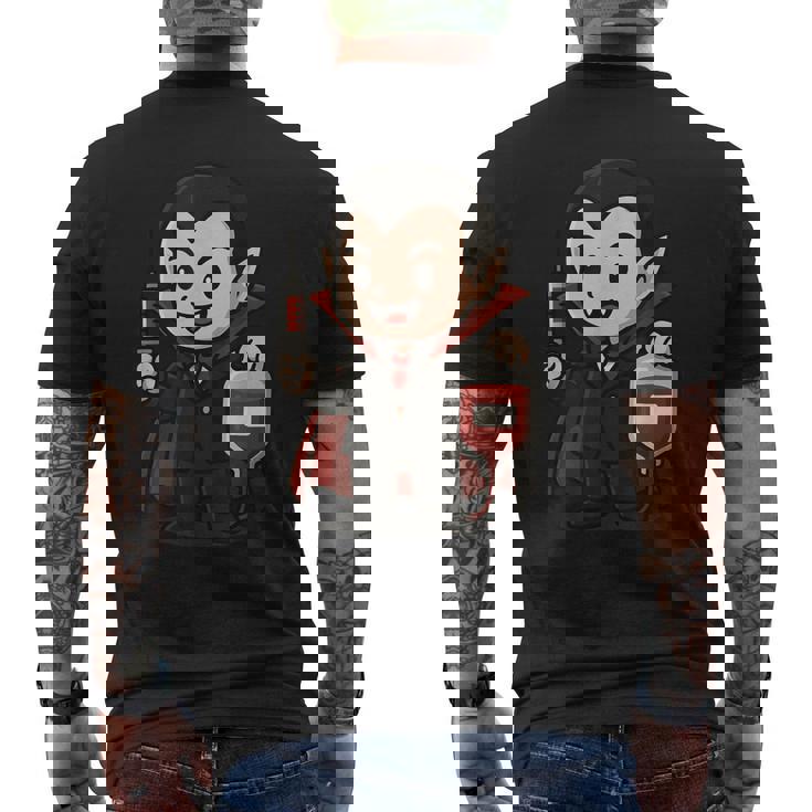 かわいい吸血鬼 Phlebotomy ジョーク 血液描画 看護師 静脈内科医 メンズTシャツ バックプリント