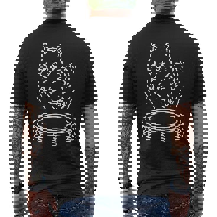 かわいい猫トランポリンシンクロナイズド・トランポリン メンズTシャツ バックプリント