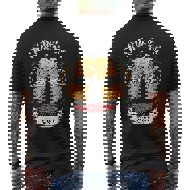 オクトーバーフェスト ビールとグリル ソーセージ メンズTシャツ バックプリント