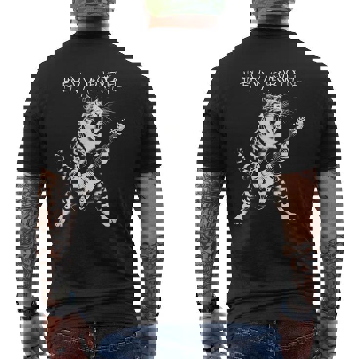 ギターを弾くクールな猫、ヘビーな「Meowtal」メタルパンクロックファン。 メンズTシャツ バックプリント